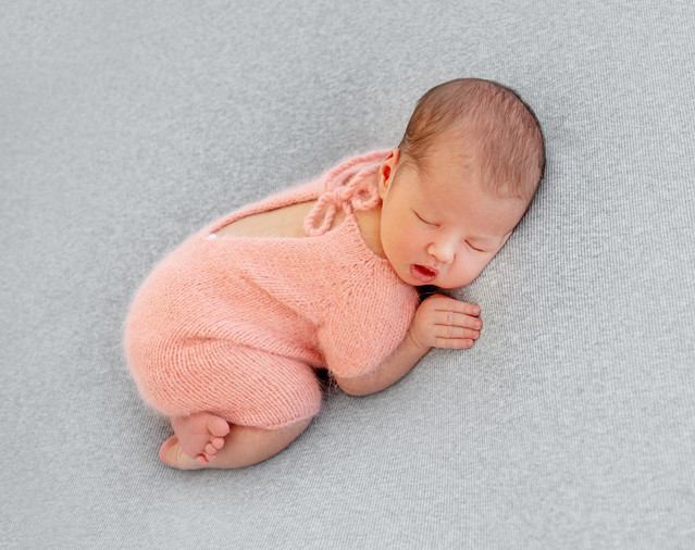 Czy kładzenie dziecka do snu na brzuchu jest bezpieczne?